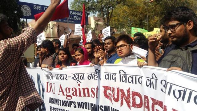 A protest march at Delhi University upholds the right to dissent and accuses ABVP members of violence. (Raj K Raj / HT Photo) A protest march at Delhi University upholds the right to dissent and accuses ABVP members of violence. (Raj K Raj / HT Photo)