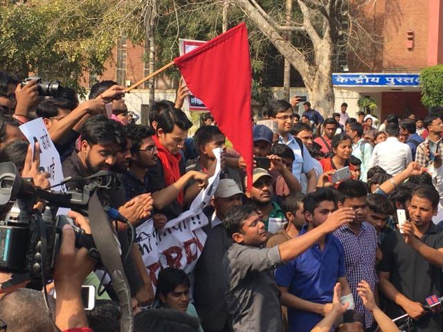 Kanhaiya Kumar (above) and Shehla Rashid (below) at the protest site in DU. Kanhaiya Kumar (above) and Shehla Rashid (below) at the protest site in DU.