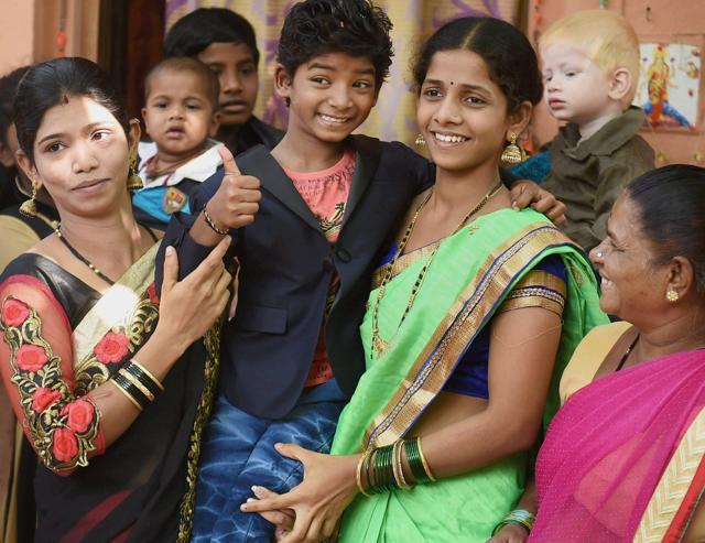 Sunny with family members and relatives on his arrival in Mumbai on Monday. (PTI) Sunny with family members and relatives on his arrival in Mumbai on Monday. (PTI)