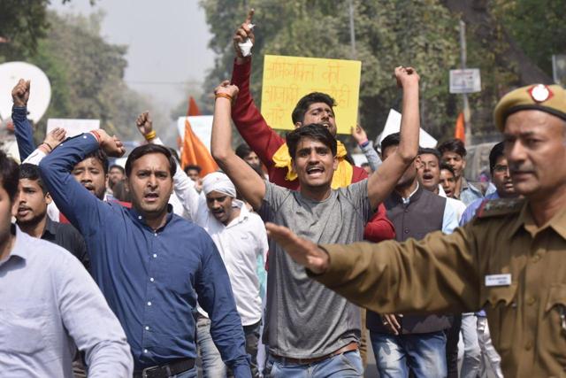 Students of DUSU and members of ABVP take part in the march at North Campus. (Ravi Choudhary / HT Photo) Students of DUSU and members of ABVP take part in the march at North Campus. (Ravi Choudhary / HT Photo)