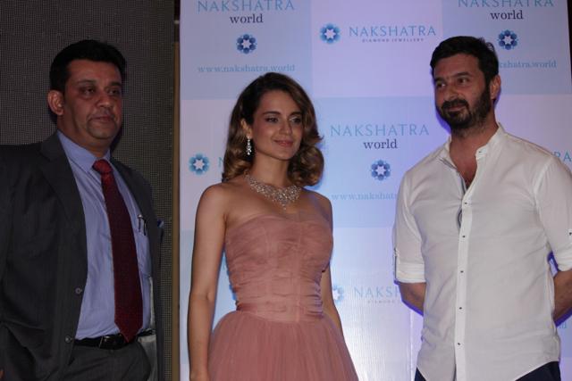Kangana Ranaut promotes Rangoon with Shahid Kapoor. (IANS)