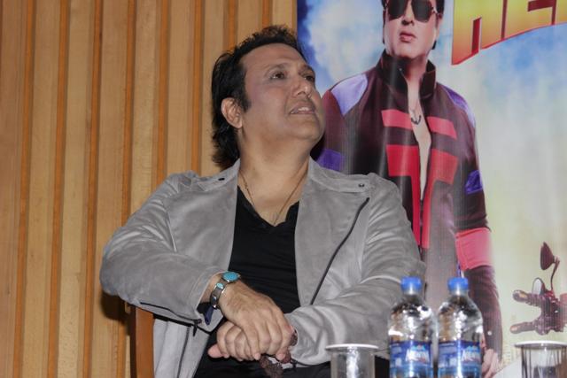 Govinda unveils Inter School Cricket Tournament Trophy in Mumbai on March 1. (IANS)