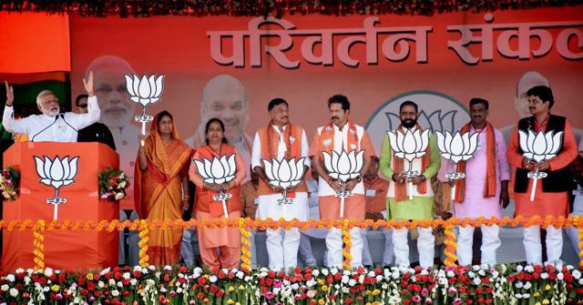 Prime Minister Narendra Modi address an election campaign rally in Jaunpur on Saturday. (PTI) Prime Minister Narendra Modi address an election campaign rally in Jaunpur on Saturday. (PTI)