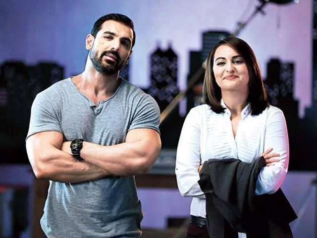 Sonakshi Sinha was seen alongside John Abraham in Force 2. Sonakshi Sinha was seen alongside John Abraham in Force 2.