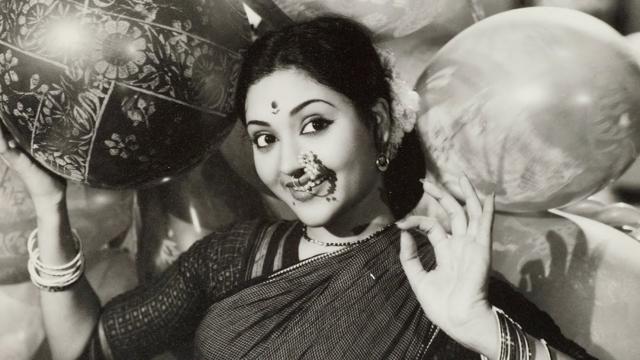 Photographic still of Vyjayanthimala from the Hindi film, Jashan (1955) (Photo courtesy: Museum of Art &amp; Photography)