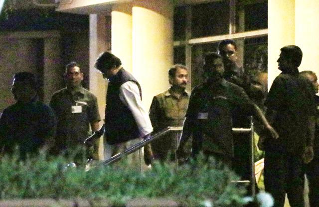 Actor Amitabh Bachchan leaving Lilavati Hospital. (Yogen Shah)