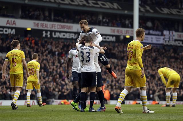 Tottenham Hotspur F.C. entered the FA Cup semi-final by thrashing Millwall F.C. 6-0. (AP) Tottenham Hotspur F.C. entered the FA Cup semi-final by thrashing Millwall F.C. 6-0. (AP)