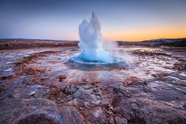 The Strokkur geyser is an impressive sight. The Strokkur geyser is an impressive sight.