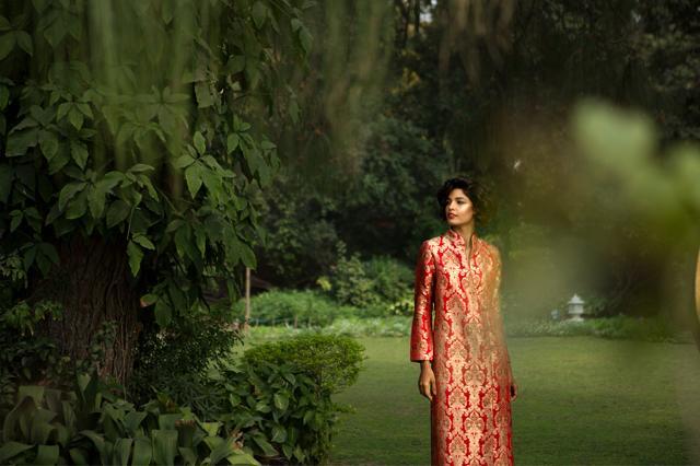 A creation by Madhu Jain, who celebrates 30 years in the business with her show. (Avantika Meattle) A creation by Madhu Jain, who celebrates 30 years in the business with her show. (Avantika Meattle)