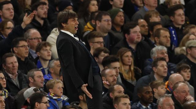 Chelsea manager Antonio Conte reacts during the FA Cup match vs Manchester United on Monday. (REUTERS) Chelsea manager Antonio Conte reacts during the FA Cup match vs Manchester United on Monday. (REUTERS)