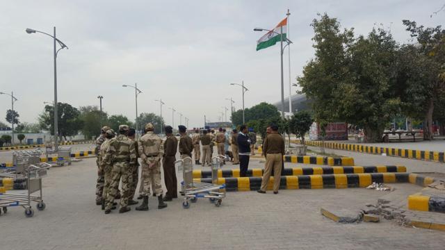 Security in and around the Sree Guru Ram Dass Jee International Airport (HT Photo)