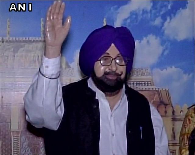 Capt Amarinder Singh wax statue in Ludhiana. (ANI)