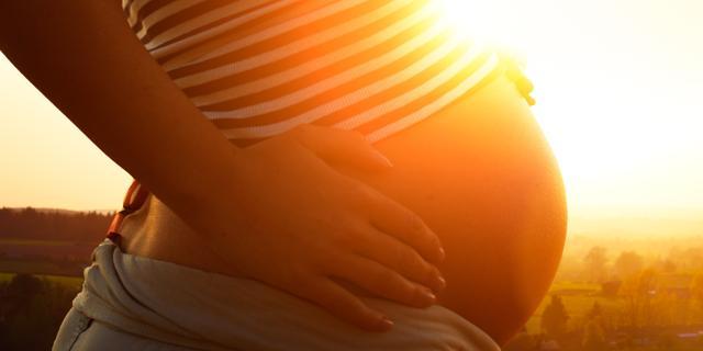 All you need to do is soak some sunshine up for 20 minutes a day. (Shutterstock)