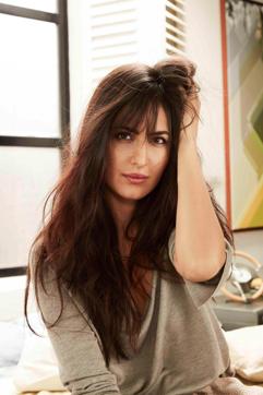 With her flawless skin and impeccable frame, Katrina Kaif never fails to get heads turning. With her flawless skin and impeccable frame, Katrina Kaif never fails to get heads turning.