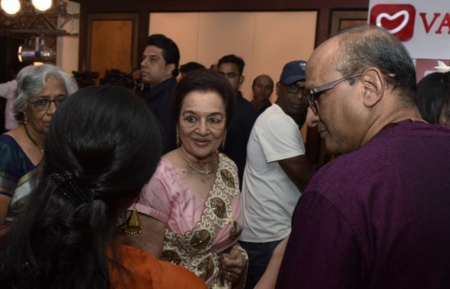 Veteran actor Asha Parekh was given the Most Stylish Lifetime Style Icon award. (Pratik Chorge/HT Photo)