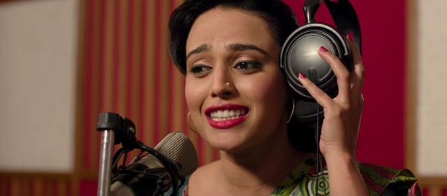 Swara’s eyes sparkle when she sees the recording studio for the first time in Anaarkali of Aarah.