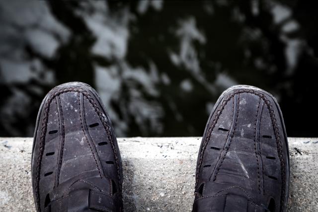 It is an exceedingly devastating experience when someone you love dearly dies suddenly by suicide. (Shutterstock)