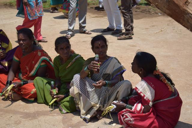 Dalit women, whose mouths were pierced with metal spikes, taking part in the baayige beega (locked mouth) ritual at the Udusalamma fair in Hariharpur village in Karnataka. (HT PHOTO)