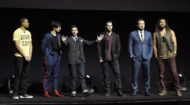 Zack Snyder, centre, director of the upcoming film Justice League, addresses the audience with cast members, from left, Ray Fisher, Ezra Miller, Henry Cavill, Ben Affleck and Jason Momoa during the Warner Bros. Pictures presentation at CinemaCon 2017. (Chris Pizzello/Invision/AP) Zack Snyder, centre, director of the upcoming film Justice League, addresses the audience with cast members, from left, Ray Fisher, Ezra Miller, Henry Cavill, Ben Affleck and Jason Momoa during the Warner Bros. Pictures presentation at CinemaCon 2017. (Chris Pizzello/Invision/AP)