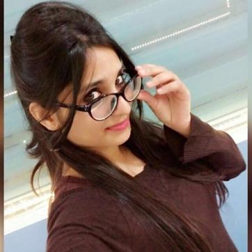 Actor Anas Rashid’s fiancée Hina is fourteen years younger to him.