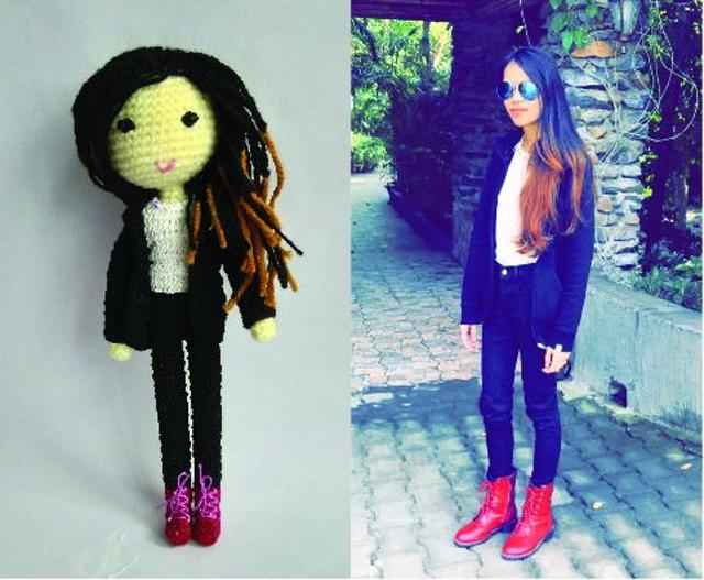 Notice how the boots and hair highlights of the knitted doll match those of customer Rishika Shrivastav. Notice how the boots and hair highlights of the knitted doll match those of customer Rishika Shrivastav.
