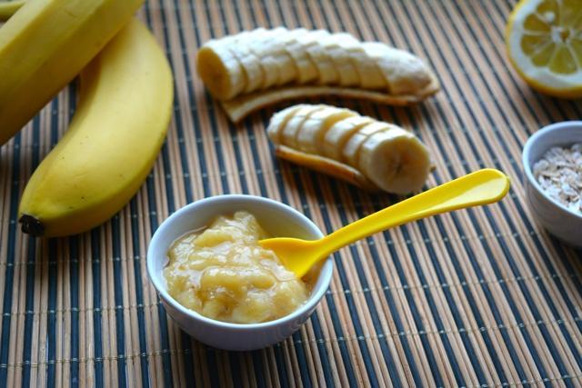 Banana when applied on the face helps tighten the skin. (Shutterstock) Banana when applied on the face helps tighten the skin. (Shutterstock)