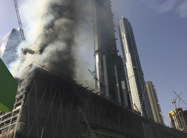 In pics | ‘Plumes and plumes of smoke’: Fire breaks out at Dubai ...