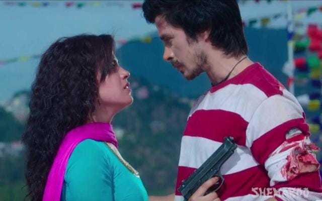 Pia Bajpai and Darshan Kumar in a still from Mirza Juuliet. Pia Bajpai and Darshan Kumar in a still from Mirza Juuliet.