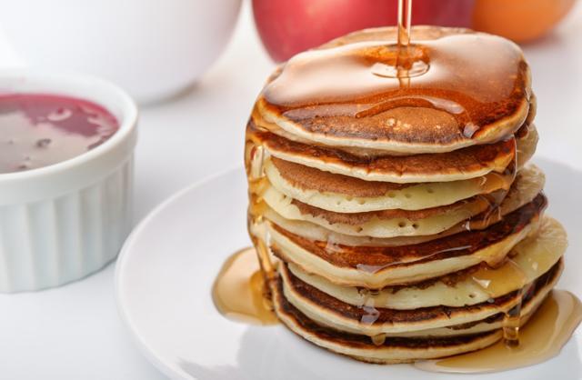 Researchers separated the sugar and water from the syrup’s phenolic compounds, which contribute to maple syrup’s signature golden hue. (Shutterstock) Researchers separated the sugar and water from the syrup’s phenolic compounds, which contribute to maple syrup’s signature golden hue. (Shutterstock)