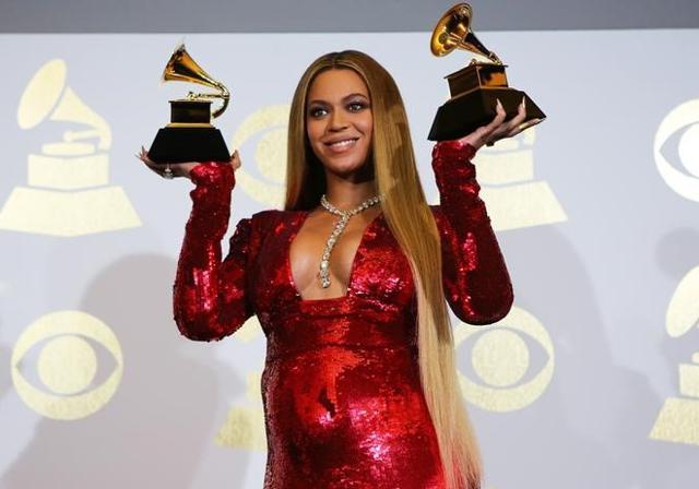 Beyonce with the Best Urban Contemporary Album award for Lemonade and Best Music Video award for Formation at the 59th Annual Grammy cremony in Los Angeles on February 12, 2017. (Reuters) Beyonce with the Best Urban Contemporary Album award for Lemonade and Best Music Video award for Formation at the 59th Annual Grammy cremony in Los Angeles on February 12, 2017. (Reuters)