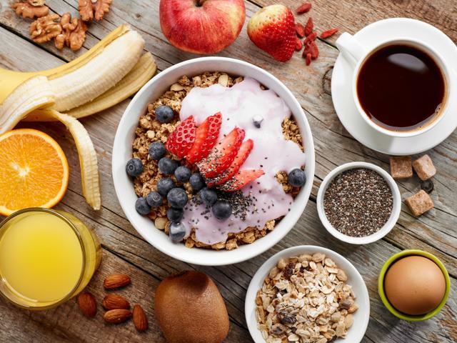 Myth:To lose weight, you need to cut down on calories drastically. (Getty Images/iStockphoto) Myth:To lose weight, you need to cut down on calories drastically. (Getty Images/iStockphoto)