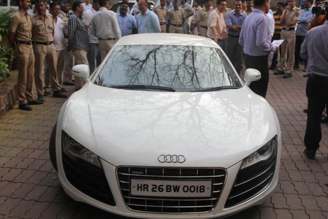 Police seized an Audi R8 car from the alleged kingpin of the fake Thane call centre scam. (Praful Gangurde/HT File Photo)