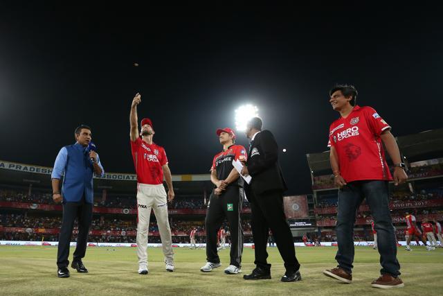 Royal Challengers Bangalore won the toss and chose to bat against Kings XI Punjab. AB de Villiers was fit for the game while they dropped Chris Gayle. (BCCI) Royal Challengers Bangalore won the toss and chose to bat against Kings XI Punjab. AB de Villiers was fit for the game while they dropped Chris Gayle. (BCCI)