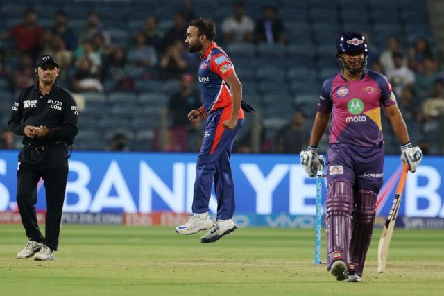 Amit Mishra picked up the vital wicket of MS Dhoni as Delhi Daredevils closed in on victory. (BCCI) Amit Mishra picked up the vital wicket of MS Dhoni as Delhi Daredevils closed in on victory. (BCCI)