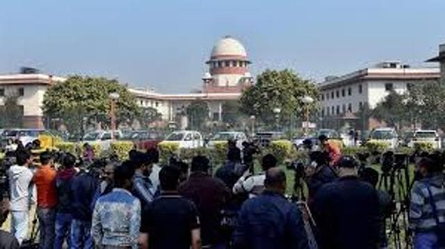 The authority of the apex court was never earlier challenged by any judge of a high court. (HT Photo)