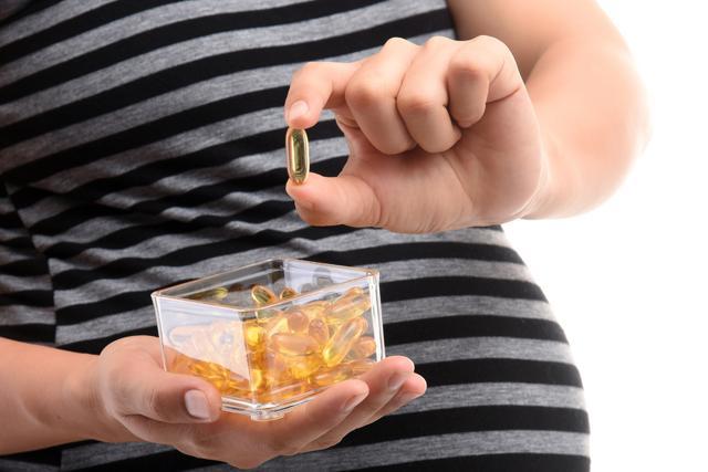 Vitamins have powerful anti-oxidants that prevent free radical damage. (Shutterstock) Vitamins have powerful anti-oxidants that prevent free radical damage. (Shutterstock)