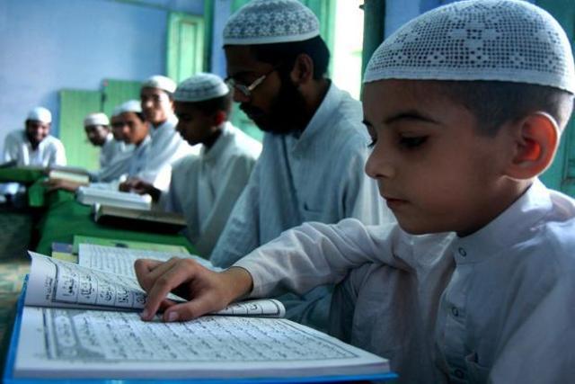 Madrasas in Bengal have rarely attracted controversy for the poor quality of midday meals. (HT Photo) Madrasas in Bengal have rarely attracted controversy for the poor quality of midday meals. (HT Photo)