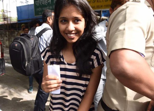Arvind Kejriwal’s daughter Harsita, after casting her vote for the first time. (HT Photo) Arvind Kejriwal’s daughter Harsita, after casting her vote for the first time. (HT Photo)