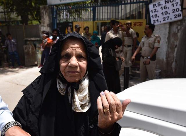 Akeela Begum (88) at Jamia Nagar. (Burhaan Kinu/HT Photo) Akeela Begum (88) at Jamia Nagar. (Burhaan Kinu/HT Photo)