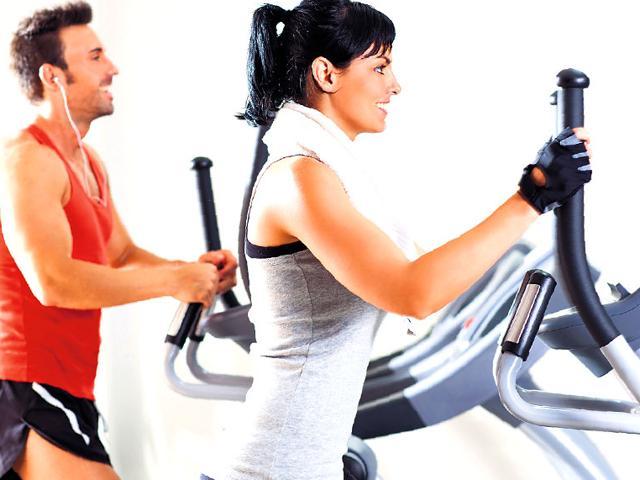 According to the study results, men report receiving and being more influenced by social support in their decision to adopt exercise behaviours, while women report being more motivated by self-regulation and individual planning. (Istock)