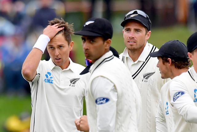 New Zealand's Trent Boult (L) with teammates Jeetan Patel (Centre L), Tim Southee (Centre R) and BJ Watling (R) watch the screen as a DRS decision is made during day four of the 1st Test vs South Africa at the University Oval in Dunedin on March 11, 2017. (AFP) New Zealand's Trent Boult (L) with teammates Jeetan Patel (Centre L), Tim Southee (Centre R) and BJ Watling (R) watch the screen as a DRS decision is made during day four of the 1st Test vs South Africa at the University Oval in Dunedin on March 11, 2017. (AFP)