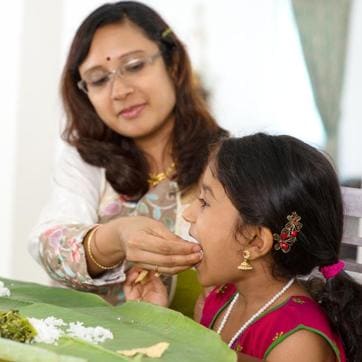 Experts suggest that instead of offering children food to soothe them when they are sad or upset, parents and other caregivers try to calm youngsters by talking, offering a hug, or soothing in ways that don’t involve food. (Shutterstock)
