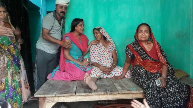The grief-stricken family members of Krishna Kumar Pandey at Bhardua Tola village of Rohtas district. (HT photo) The grief-stricken family members of Krishna Kumar Pandey at Bhardua Tola village of Rohtas district. (HT photo)