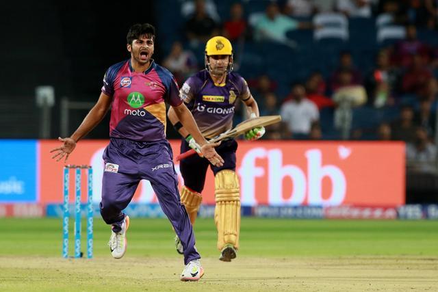 Shardul Thakur and RPS were frustrated after the fall of Sunil Narine’s wicket. (BCCI)