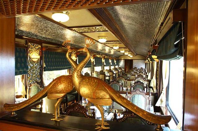 The Mayur Mahal restaurant on the Maharaja Express. (Courtesy/the-maharajas.com) The Mayur Mahal restaurant on the Maharaja Express. (Courtesy/the-maharajas.com)
