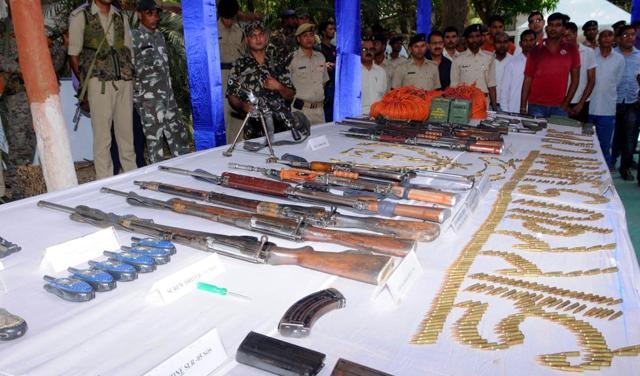 Arms and ammunitions seized from the hideouts of Maoists. (HT Photo) Arms and ammunitions seized from the hideouts of Maoists. (HT Photo)