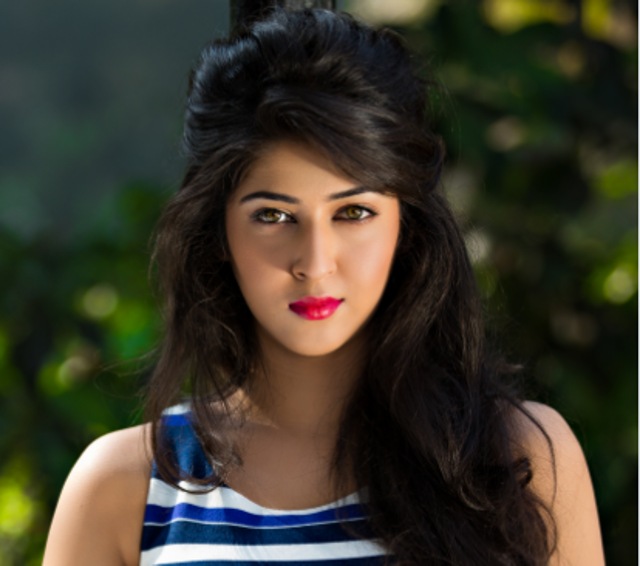 Actor Sonarika Bhadoria filed a police complaint against a man who sent her offensive texts.