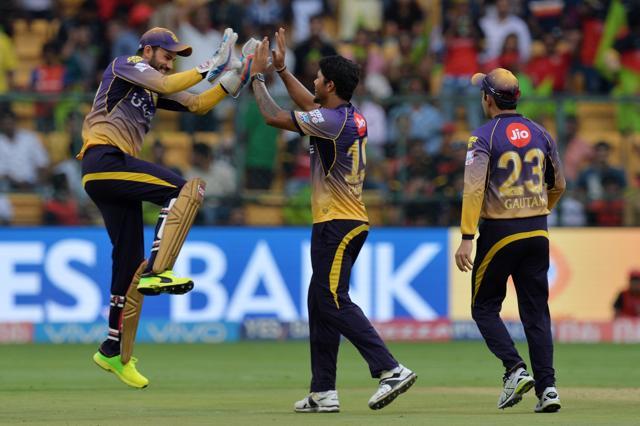 Umesh Yadav got the big wickets of Chris Gayle and Virat Kohli cheaply. (AFP) Umesh Yadav got the big wickets of Chris Gayle and Virat Kohli cheaply. (AFP)