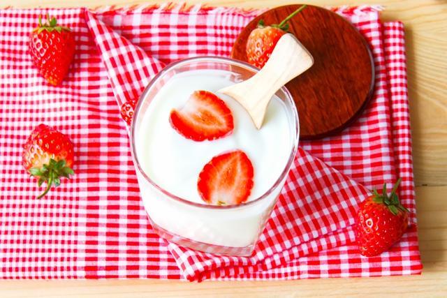 Researchers say consumers have been shunning full-fat versions of cheese, milk or yogurt in the mistaken view that they could harm their health. (Shutterstock) Researchers say consumers have been shunning full-fat versions of cheese, milk or yogurt in the mistaken view that they could harm their health. (Shutterstock)