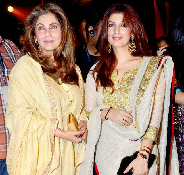 Dimple Kapadia and Twinkle Khanna (Yogen Shah)